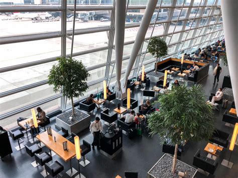 lga a salotto|restaurants in lga airport.